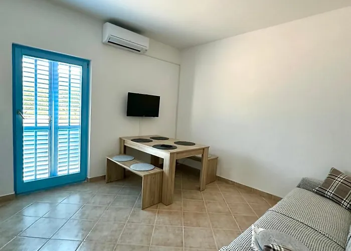 Nikos Apartamento