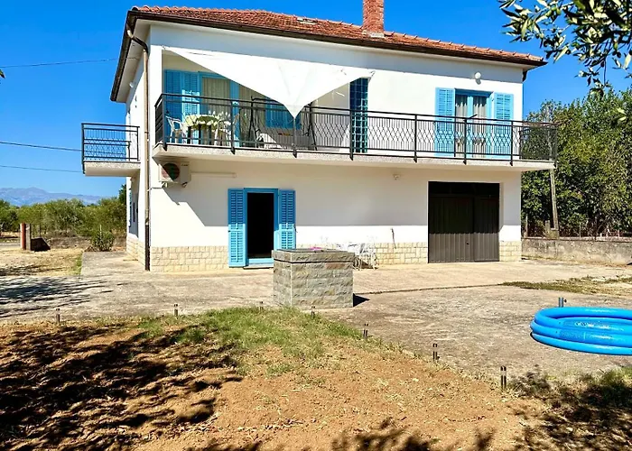 Nikos * Galovac (Zadar)